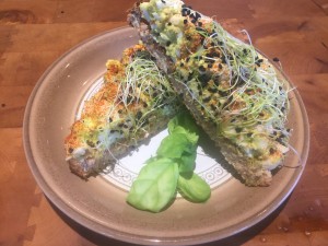 Sandwich ouvert aux oeufs et à l'avocat